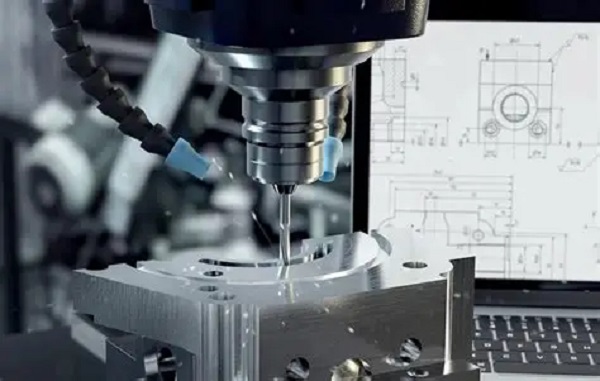 ¿Cómo está transformando la tecnología CNC la educación técnica actual?