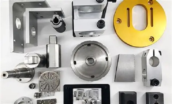 ¿Cómo crear piezas CNC complejas y de precisión?