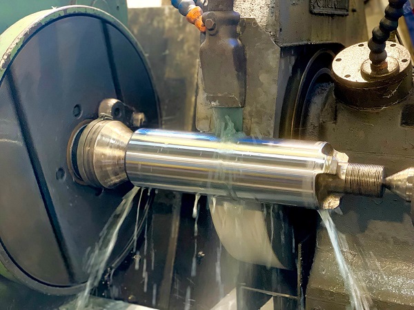 ¿Rectificado cilíndrico: el secreto para ejes y componentes de alta precisión?