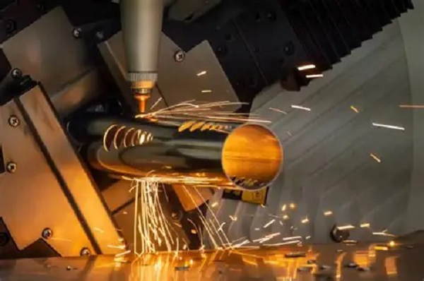 Corte por láser de tubos: ¿La solución ideal para tu proyecto?