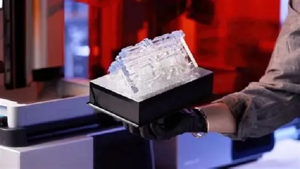 ¿Qué tecnología de impresión 3D en resina se adapta mejor a su proyecto?